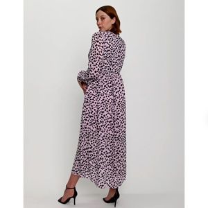 Stuff with Prints Leopard Maxi dress. Zara blogger style.